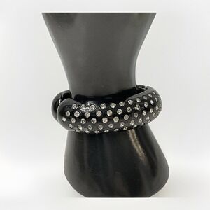 Vintage Lucite and rhinestone Weiss clamper bangle Black size 6-6.25